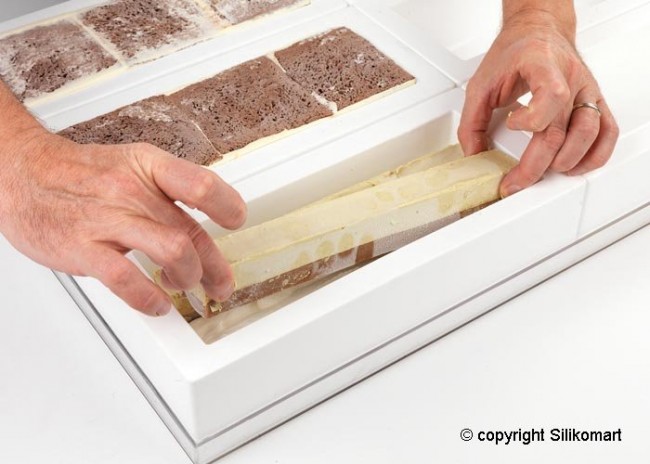 TOR250X90 Силиконовая моно форма TORTA BUCHE 250X90, Silikomart